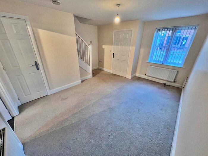 2 Bedroom End Of Terrace House To Rent In Humber Rd, New Stoke Village, Coventry, CV3