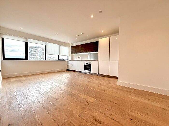 2 Bedroom Apartment To Rent In Romney Place, Maidstone, ME15