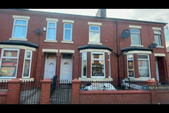 3 Bedroom Terraced House To Rent In Great Cheetham Street East, Salford, M7