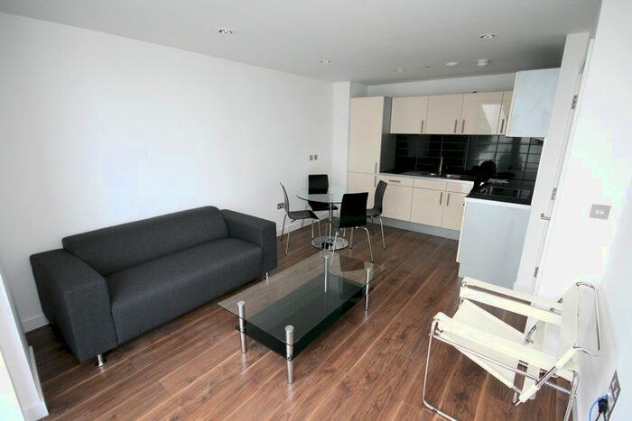 1 Bedroom Flat To Rent In Media City Uk, Salford, M50