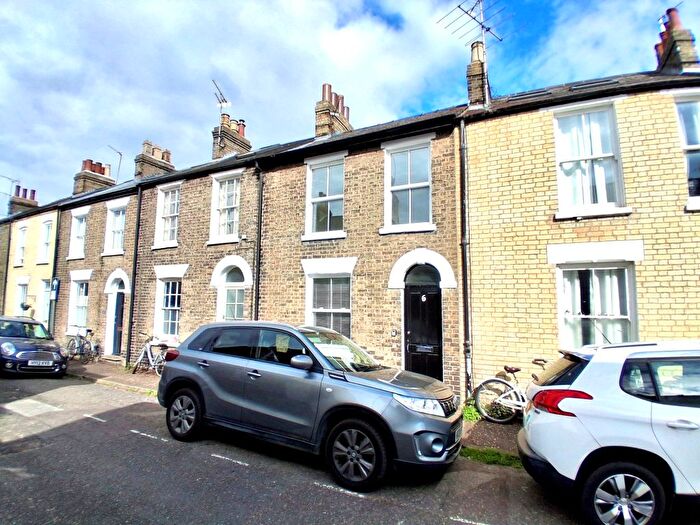 2 Bedroom Terraced House To Rent In Blossom Street, Cambridge, CB1