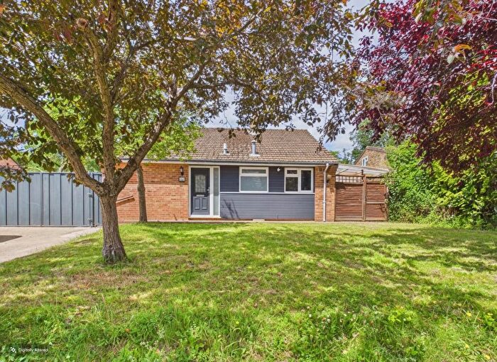 3 Bedroom Bungalow To Rent In Marlow Bottom, Marlow, Buckinghamshire, SL7