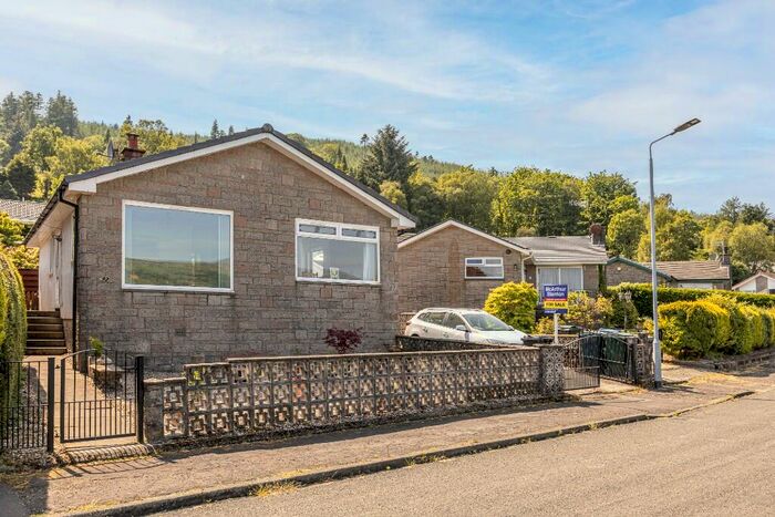 3 Bedroom Bungalow For Sale In Barremman, G84