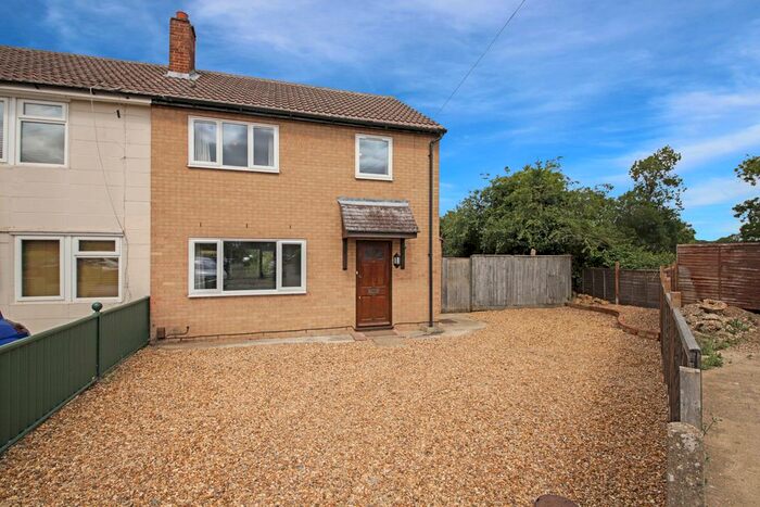 3 Bedroom Semi-Detached House To Rent In Macaulay Avenue, Great Shelford, Cambridge, CB22
