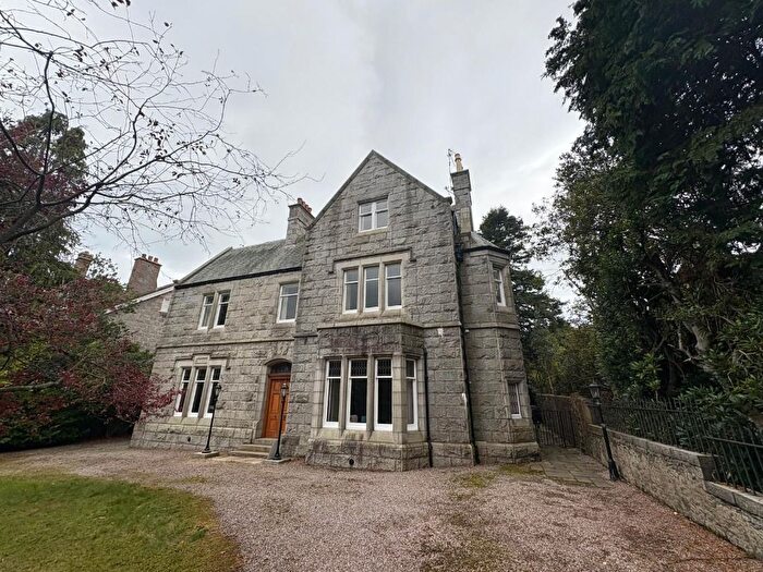 4 Bedroom Flat To Rent In Rubislaw Den South, West End, Aberdeen, AB15