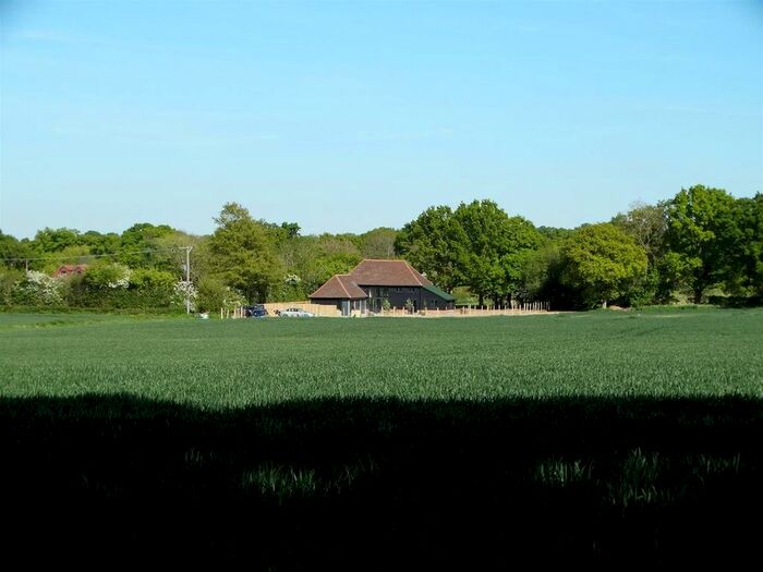 Barn Conversion To Rent In Grave Lane, Staplehurst, Tonbridge, TN12