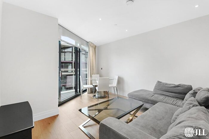 2 Bedroom Apartment For Sale In Riverlight Quay London, SW11