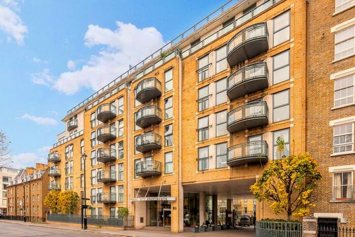 2 Bedroom Flat To Rent In Ebury Bridge Road, Belgravia, London, SW1W