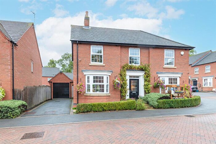 4 Bedroom Detached House For Sale In Hilary Bevins Close, Higham-On-The-Hill, CV13