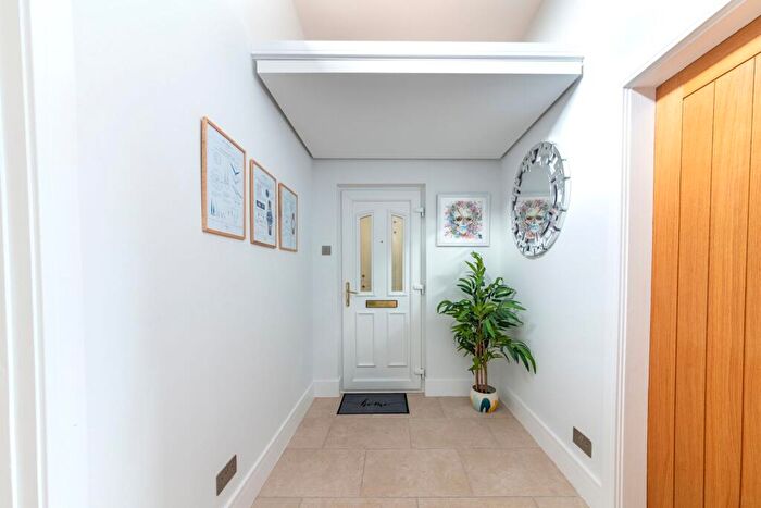 2 Bedroom Flat To Rent In Thornfield Avenue, Connah's Quay, CH5