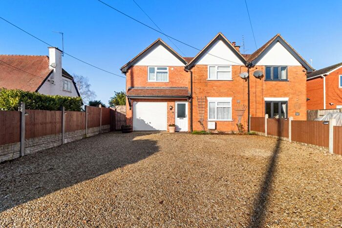 3 Bedroom Semi Detached House For Sale In Hereford Road, Leigh Sinton, Malvern, Worcestershire, WR13