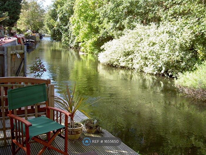 3 Bedroom Terraced House To Rent In Harefield Road, Rickmansworth, WD3