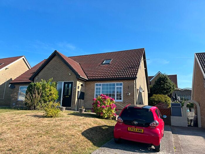 3 Bedroom Semi Detached House To Rent In Hunters Ridge, Brackla, Bridgend, CF31
