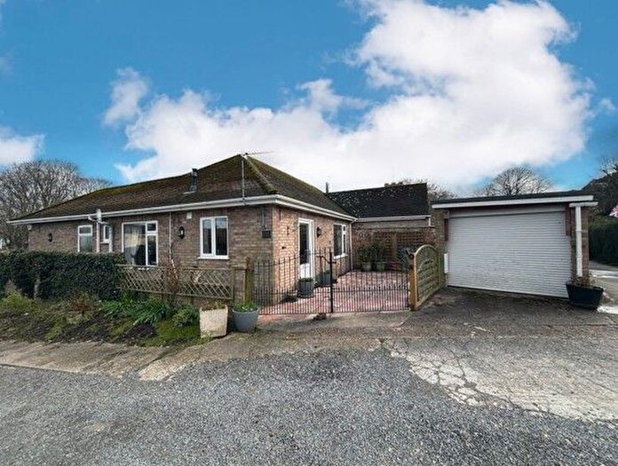 3 Bedroom Semi-Detached Bungalow For Sale In Church Close, Caister-On-Sea, NR30