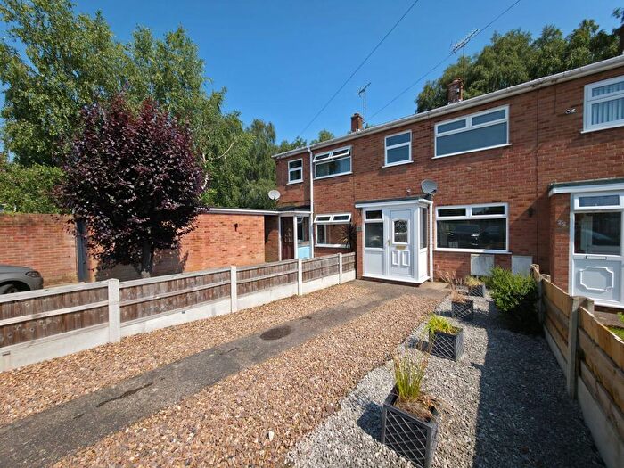 3 Bedroom Terraced House For Sale In Parkstone Avenue, Rainworth, NG21