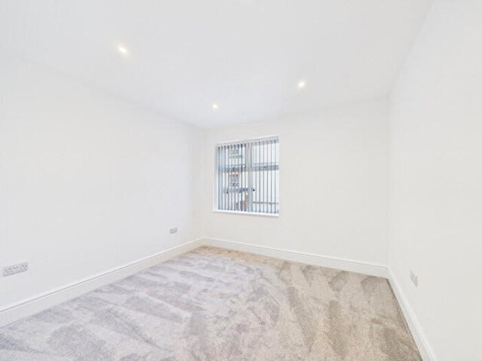 2 Bedroom Apartment To Rent In , Hull, HU5
