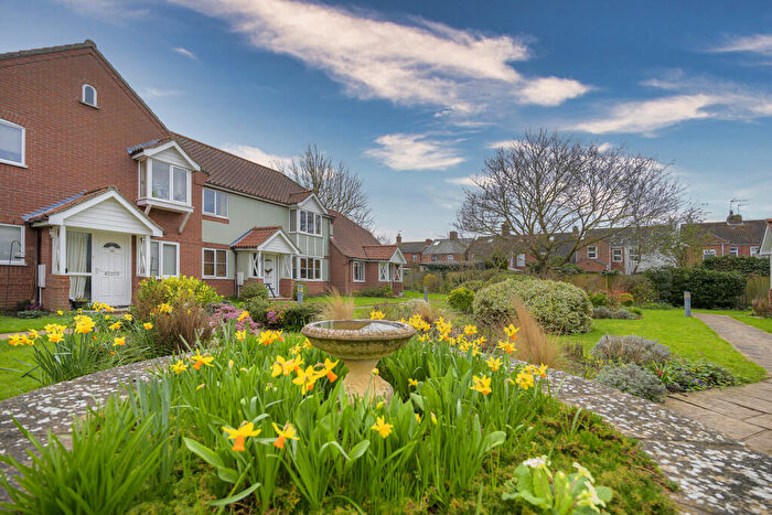 2 Bedroom Apartment For Sale In Temperance Place, Blyburgate, NR34