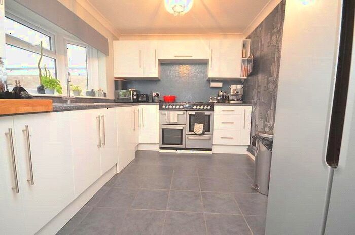 3 Bedroom Terraced House To Rent In Apollo Close, Hornchurch, RM12