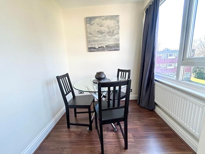 2 Bedroom Apartment To Rent In Eaton Court, Boxgrove Avenue, Guildford, GU1