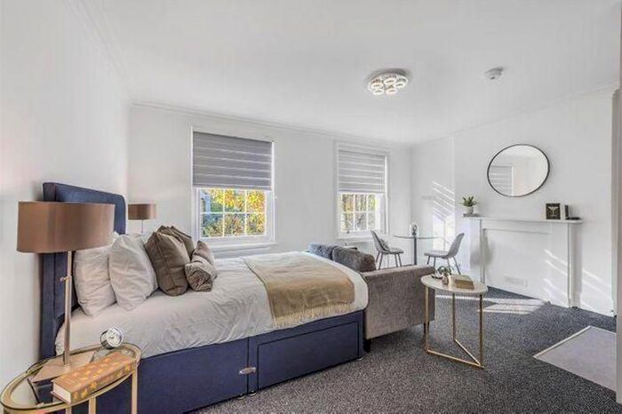 Studio To Rent In Gloucester Crescent, London, NW1