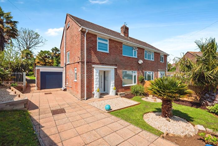 3 Bedroom Semi Detached House For Sale In Chalbury Close, Weymouth, DT3