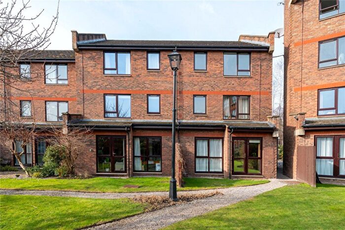 1 Bedroom Flat To Rent In Maltings Place, London, SW6