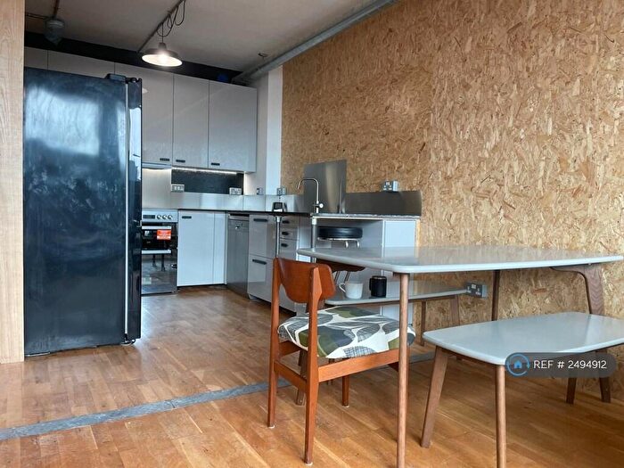4 Bedroom Penthouse To Rent In Wilder Street, Bristol, BS2
