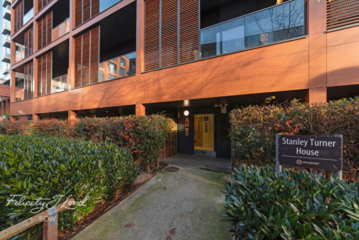 2 Bedroom Apartment For Sale In Barry Blandford Way, London, E3