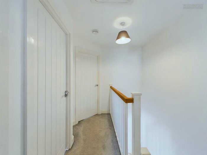3 Bedroom End Of Terrace House For Sale In Fincham Drive, Crowland, Peterborough, PE6