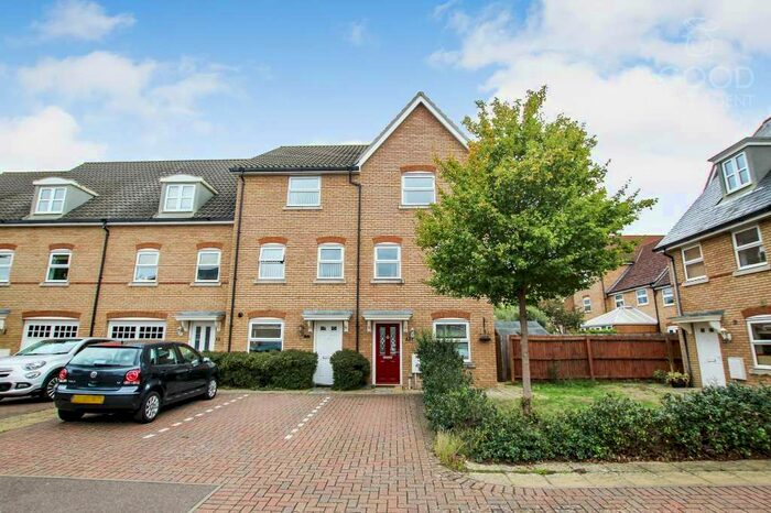 4 Bedroom End Of Terrace House To Rent In Dobede Way, Soham, CB7