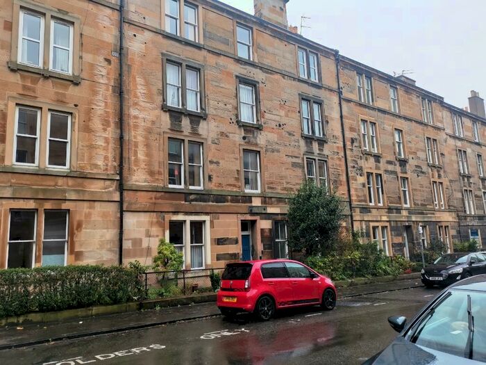 2 Bedroom Flat To Rent In Livingstone Place, Marchmont, Edinburgh, EH9