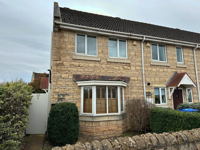 3 Bedroom Town House To Rent In West End Road, Norton, DN6