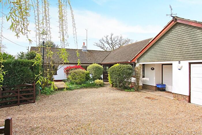 4 Bedroom Bungalow For Sale In Woodhouse, Andover, SP11