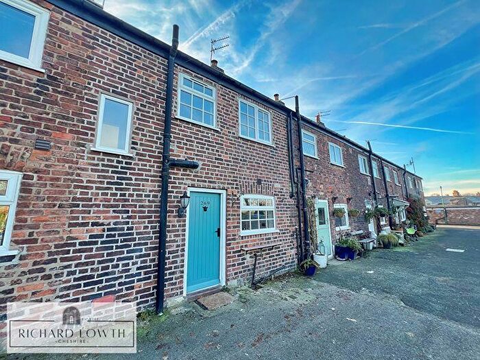 2 Bedroom Terraced House To Rent In Park Lane, Poynton, SK12