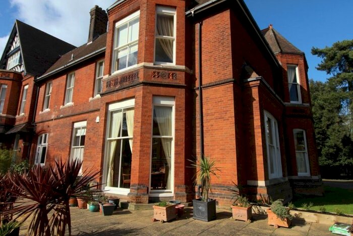 2 Bedroom Flat To Rent In St. Anthony's Crescent, Ipswich, IP4