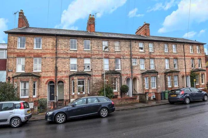 1 Bedroom Apartment To Rent In Abingdon, Town Centre, OX14