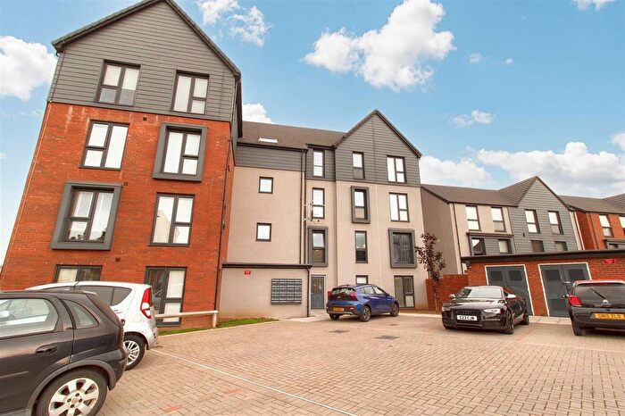 2 Bedroom Flat To Rent In Ffordd Y Dociau, Barry, CF62