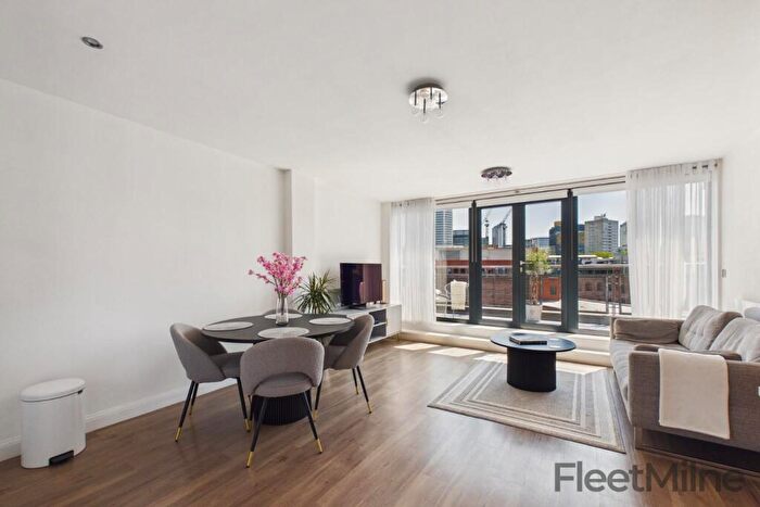 1 Bedroom Apartment For Sale In Newhall Court, George Street, Birmingham, B3
