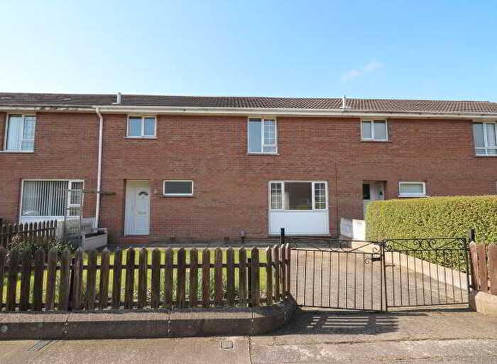4 Bedroom Mid Terraced House For Sale In Glenville Parade, Newtownabbey, BT37