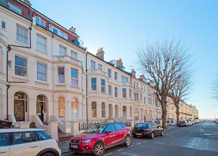 6 Bedroom Flat For Sale In St Aubyns, Hove, BN3