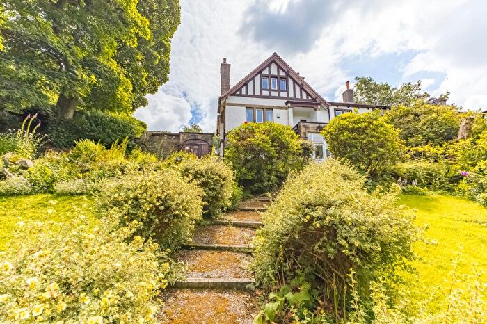 5 Bedroom End Of Terrace House For Sale In Back Lane, Holmfirth, HD9