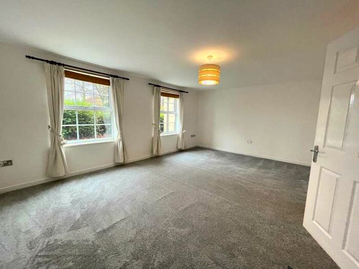 2 Bedroom Flat To Rent In Princess Drive, Boroughbridge Road, York, YO26