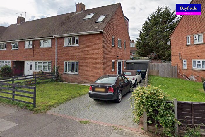 3 Bedroom End Of Terrace House To Rent In Cocker Road, Enfield, EN1