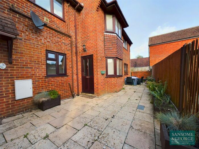 1 Bedroom Terraced House To Rent In Phoenix Court, Kingsclere, Newbury, Hampshire, RG20