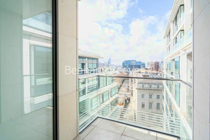 2 Bedroom Flat To Rent In Landmark Place, Water Lane, City, EC3R