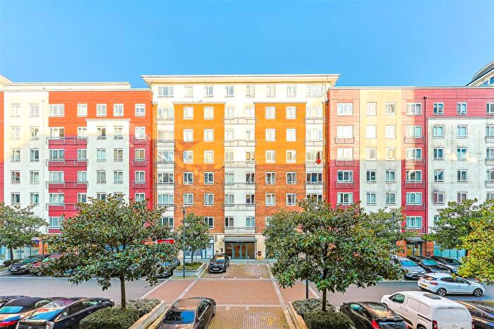 1 Bedroom Apartment For Sale In Boulevard Drive, Beaufort Park, Colindale, NW9