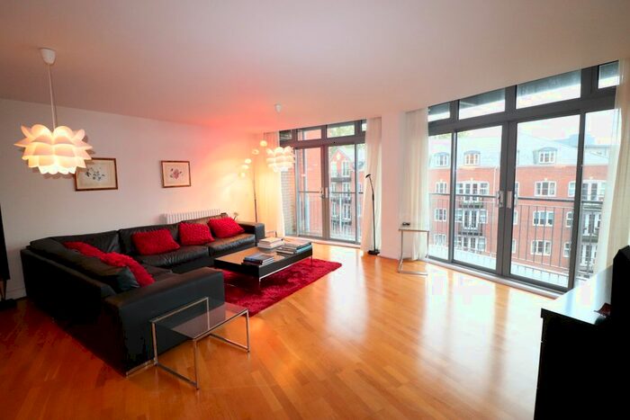 2 Bedroom Flat To Rent In King Edwards Wharf, Sheepcote Street, Birmingham, B16