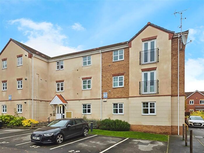 2 Bedroom Flat For Sale In Greenwood Gardens, Bilborough, Nottingham, NG8