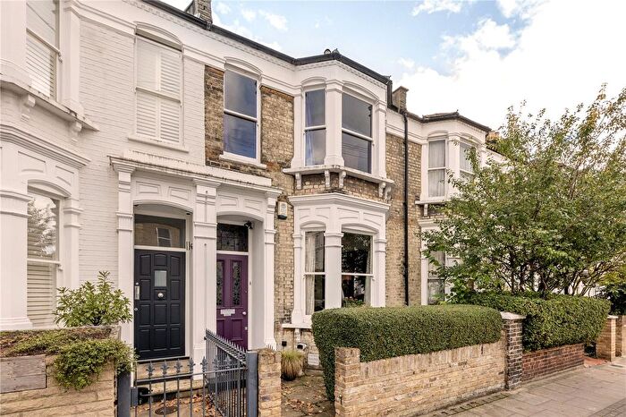4 Bedroom Terraced House For Sale In Disraeli Road, London, SW15