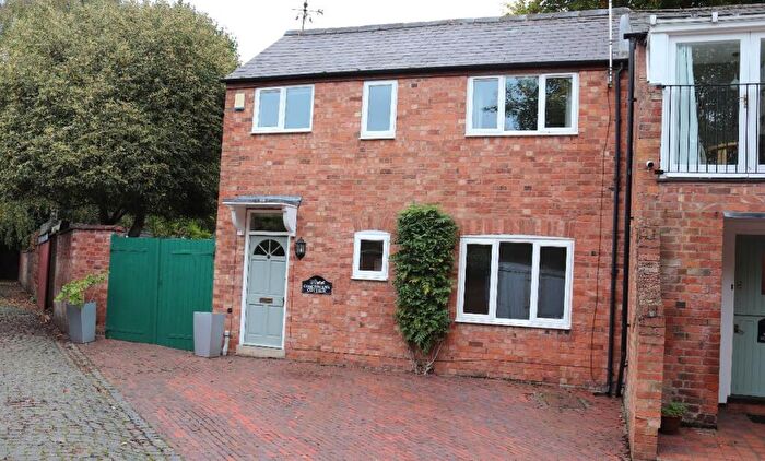1 Bedroom Cottage To Rent In Coachmans Cottage Leamington Spa, CV32
